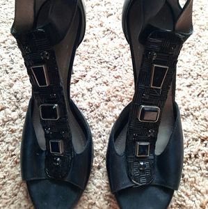 Vince cumuto leather jeweled sandal